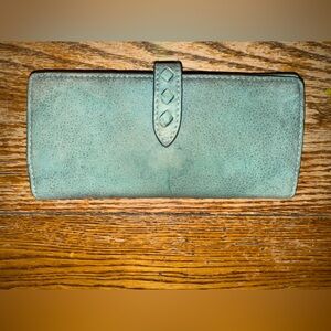 Frye Reed Slim Women’s Wallet - Sky Blue
